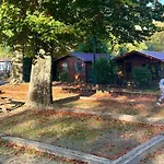 Mobil 2 A - Api-1-52-1701 Camping Angicourt