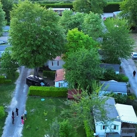 Mobil 2 à - Api-1-52-1701