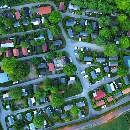 Camping Mobil 2 à - Api-1-52-1701