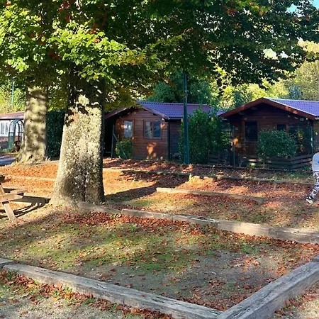 Mobil 2 A - Api-1-52-1701 Camping Angicourt