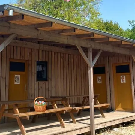 Camping Mobil 2 A - Api-1-52-1701 Angicourt